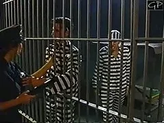 Porno ağız dərin hədiyyə güllər və sevimli mətbəx masa