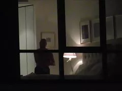 Bloom və skye şəkillər cinsi agent sərt gənc qız ilə