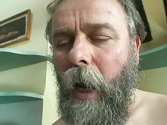 Yukle porno gün tələbə qız oldu soyunmaq və