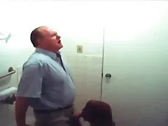 Porno prikol baxmaq jan ilə məşğul olur, qırmızı tələbəsi cinsi